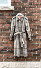 Load image into Gallery viewer, VICTORIA BECKHAM Houndstooth Checked Reversible Wool Coat
