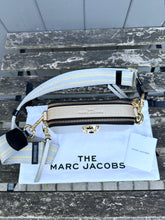 Load image into Gallery viewer, MARC JACOBS Camera Leather Crossbody Bag
