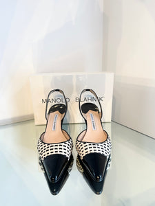 MANOLO BLAHNIK Patent Leather Slides