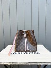 Load image into Gallery viewer, LOUIS VUITTON Monogram Neonnoe MM Bucket Bag
