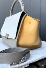 Load image into Gallery viewer, CELINE Small Trapeze Bag
