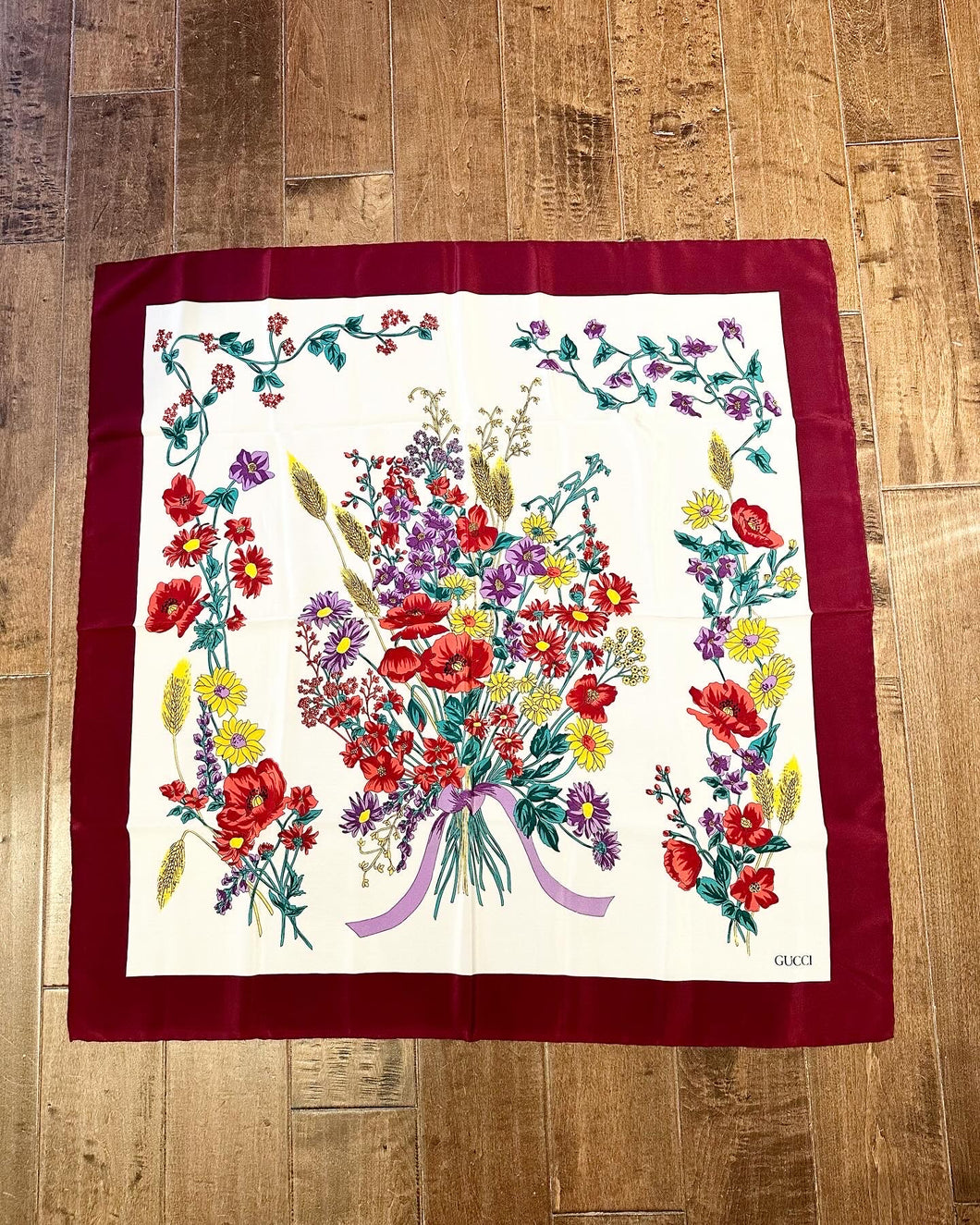 GUCCI Floral Print Silk Scarf