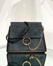 Load image into Gallery viewer, CHLOÉ Medium Faye Shoulder Bag
