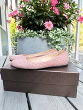 Load image into Gallery viewer, GUCCI Micro Guccissima Leather Ballet Flats
