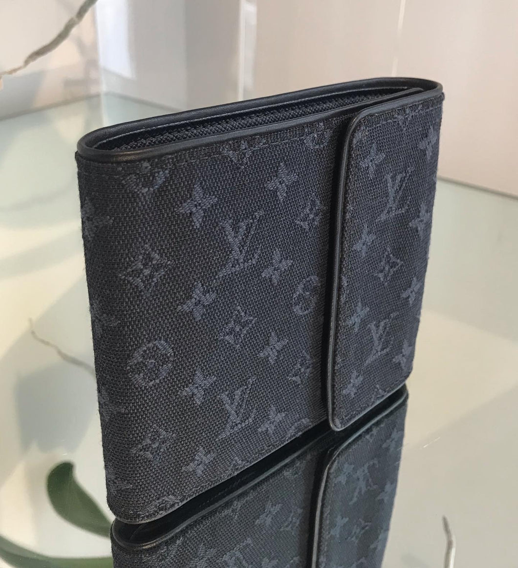 LOUIS VUITTON Sepia Navy Monogram Mini Lin Trifold Wallet