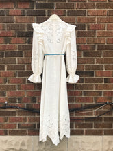 Load image into Gallery viewer, ZIMMERMANN White Carnaby Scallop Long Sleeve Linen Dress
