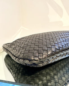 BOTTEGA VENETA Large Intrecciato Hobo Bag