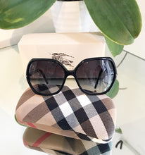 Load image into Gallery viewer, BURBERRY Sunglasses
