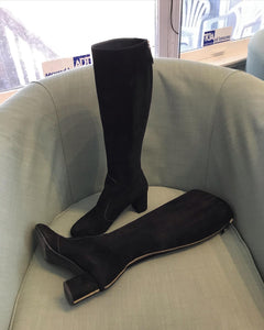 LOUIS VUITTON Masterclass Black Suede Knee-High Boots