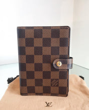 Load image into Gallery viewer, LOUIS VUITTON Damier Ebene PM Agenda Wallet
