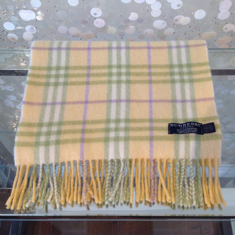 BURBERRY Cashmere Scarf